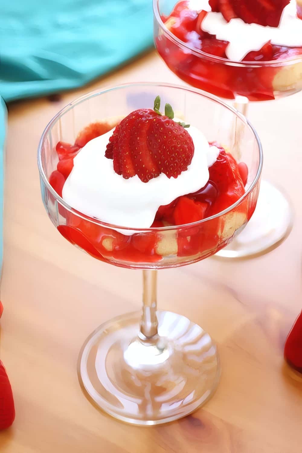 5-Minute Strawberry Dessert